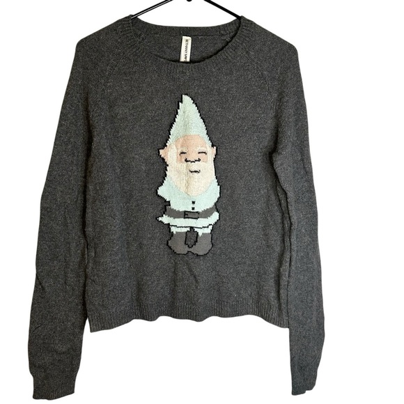 Bethany‎ Mota Gnome Sweater Gray Crew Neck Womens M Christmas Holiday Cozy Soft - Picture 2 of 11